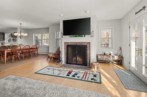 43 Perkins Lane Stowe VT 05672