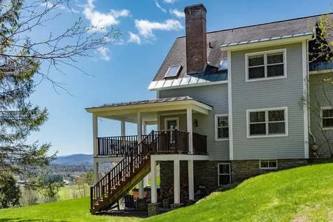 43 Perkins Lane Stowe VT 05672