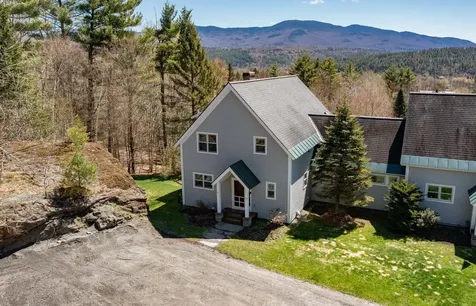 43 Perkins Lane Stowe VT 05672