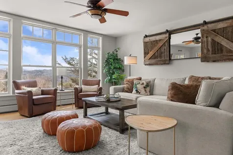 43 Perkins Lane Stowe VT 05672