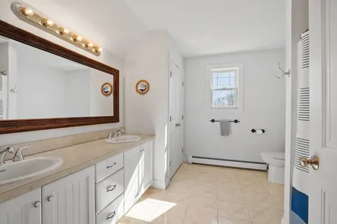 54 Orchard Hill Road Epping NH 03042-1812
