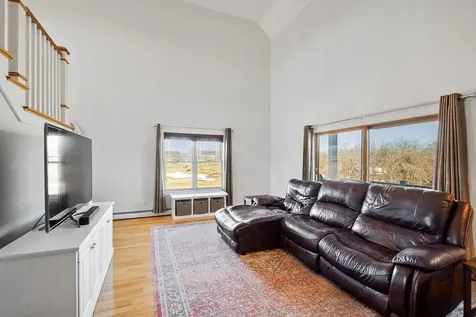 54 Orchard Hill Road Epping NH 03042-1812