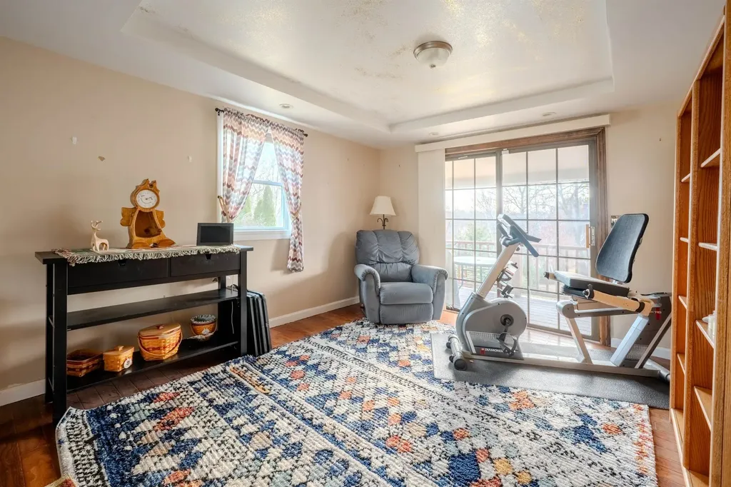 7 Taschereau Boulevard Nashua NH 03062