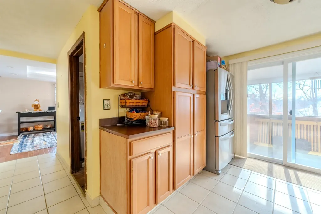 7 Taschereau Boulevard Nashua NH 03062