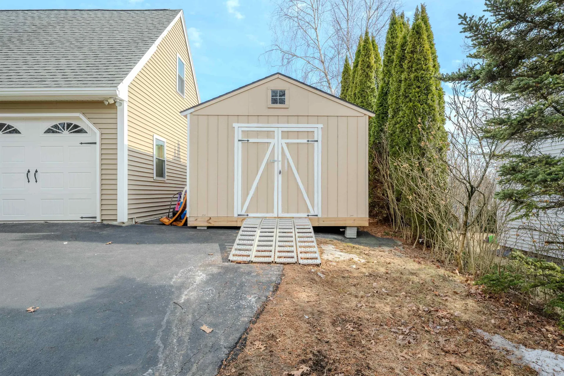 7 Taschereau Boulevard Nashua NH 03062