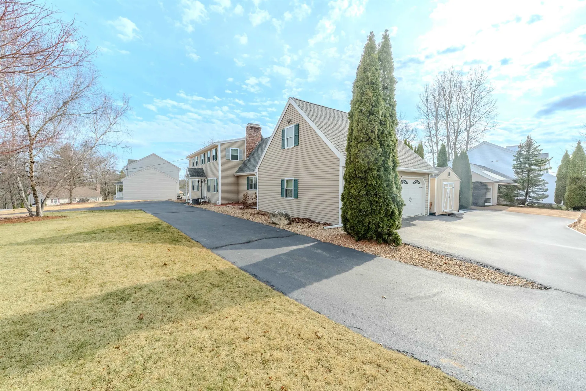 7 Taschereau Boulevard Nashua NH 03062