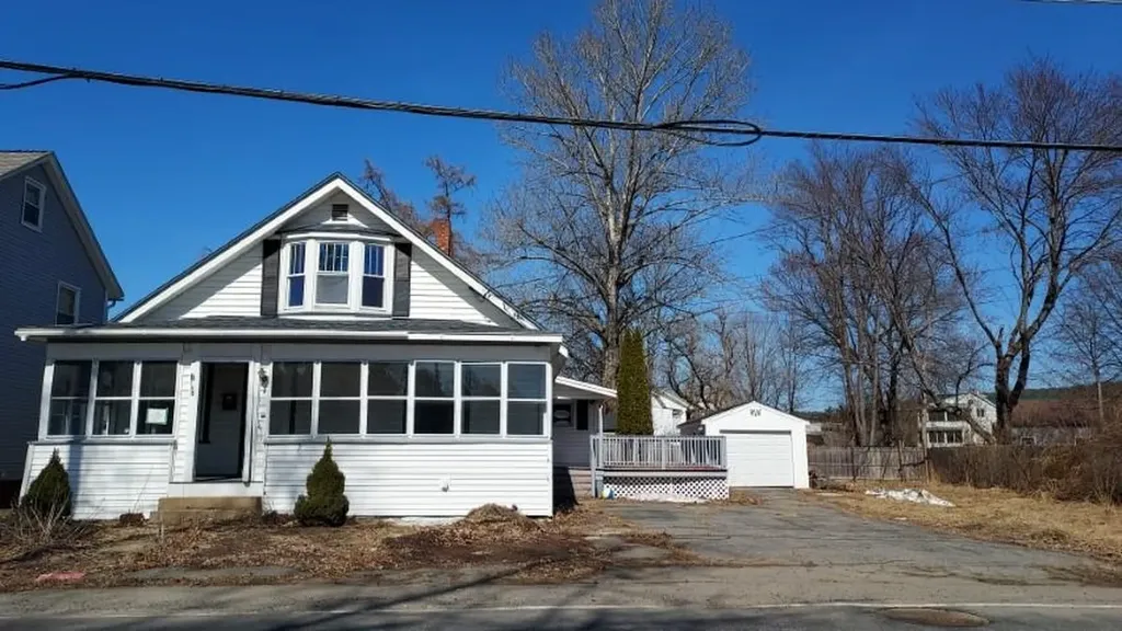 198 Baker Street Keene NH 03431