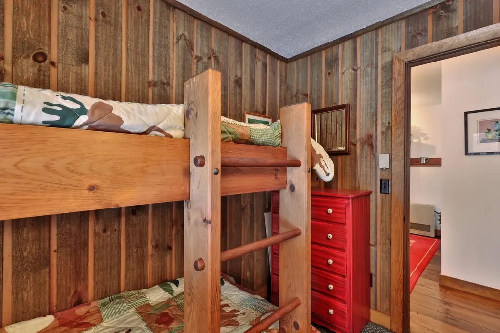 1645 Austin Hill Road Rochester VT 05767