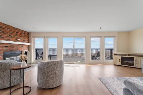 407 Ocean Boulevard Hampton NH 03842