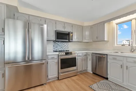 407 Ocean Boulevard Hampton NH 03842