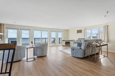 407 Ocean Boulevard Hampton NH 03842