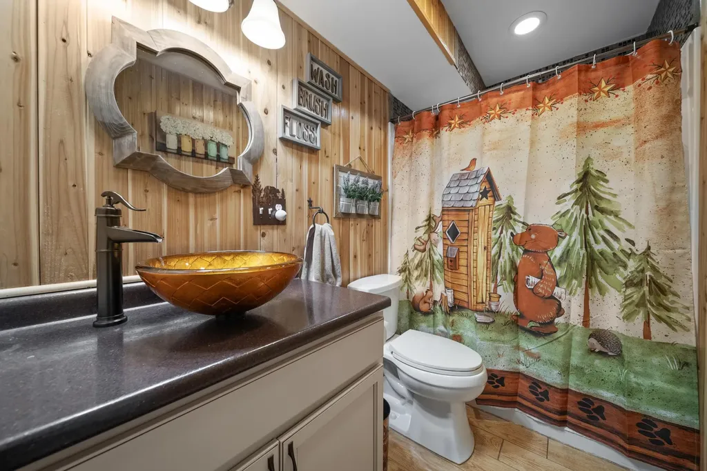 2 Remington Court Derry NH 03038