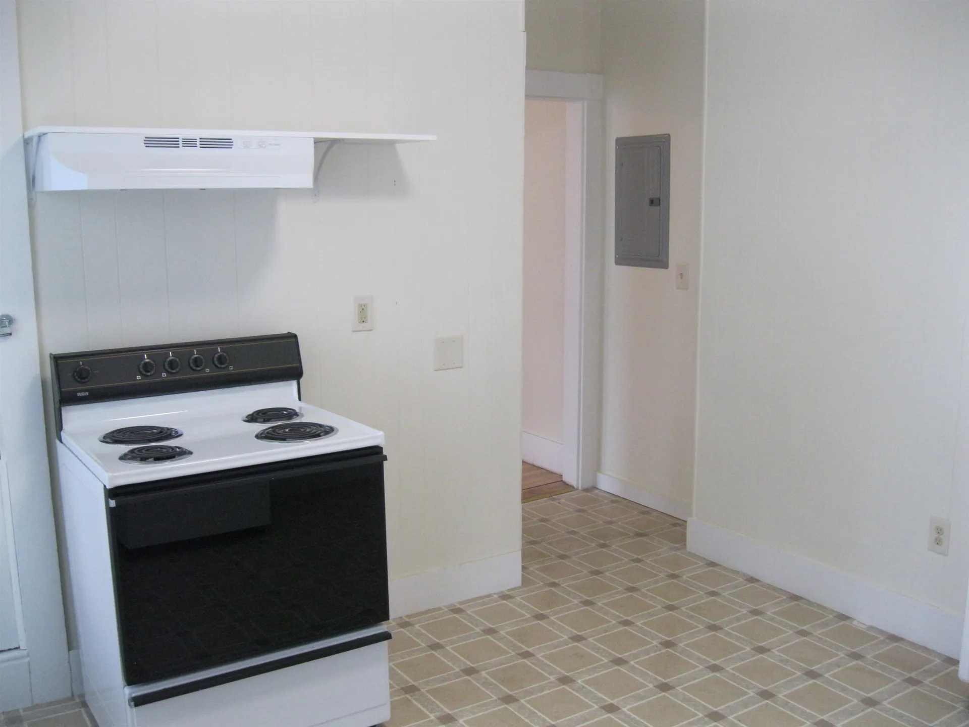 24 Oak Street Dover NH 03820