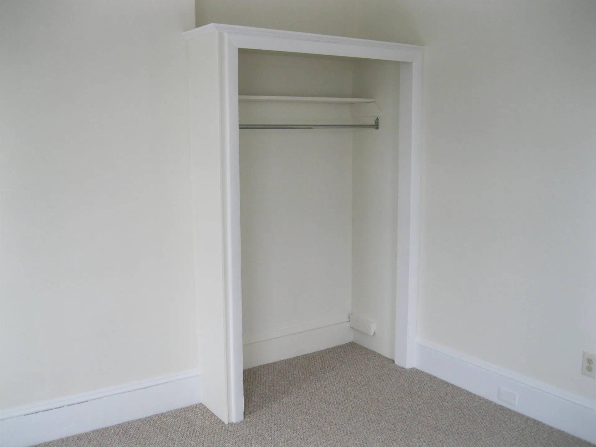 24 Oak Street Dover NH 03820