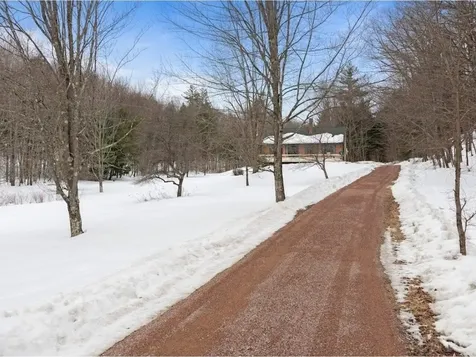 1834 Old Pump Road Essex VT 05452