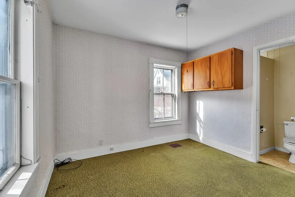 16 Vine Street Barre City VT 05641