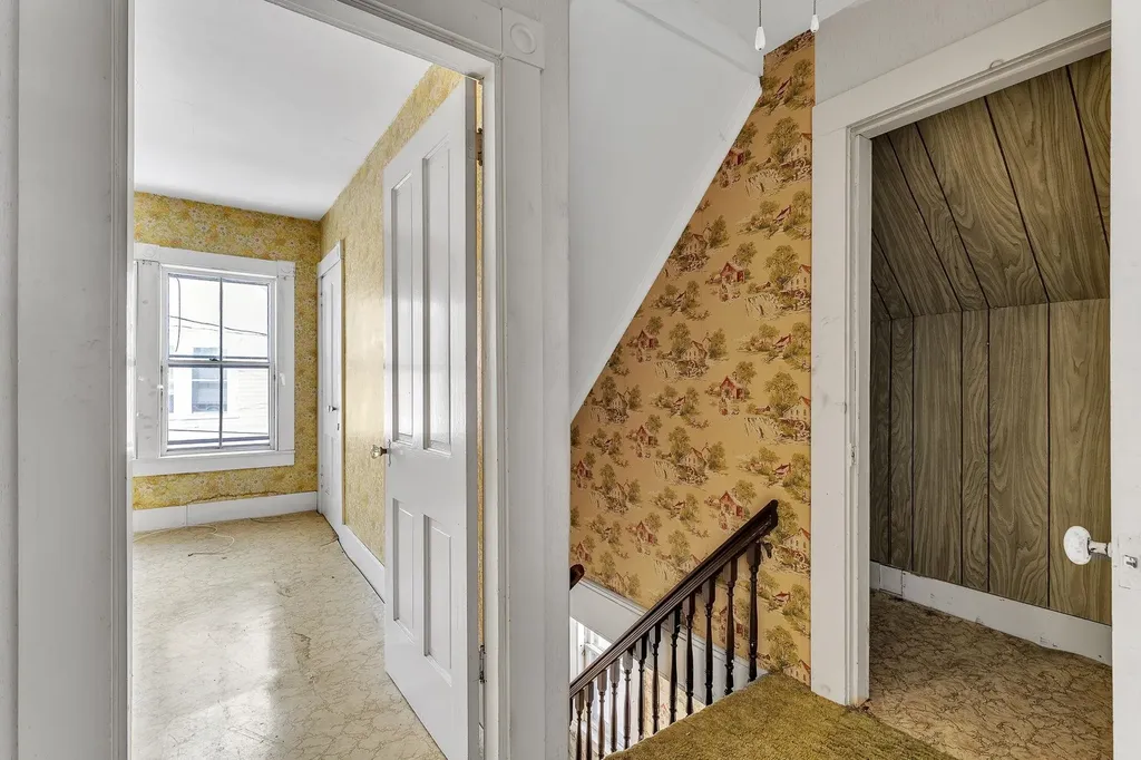 16 Vine Street Barre City VT 05641