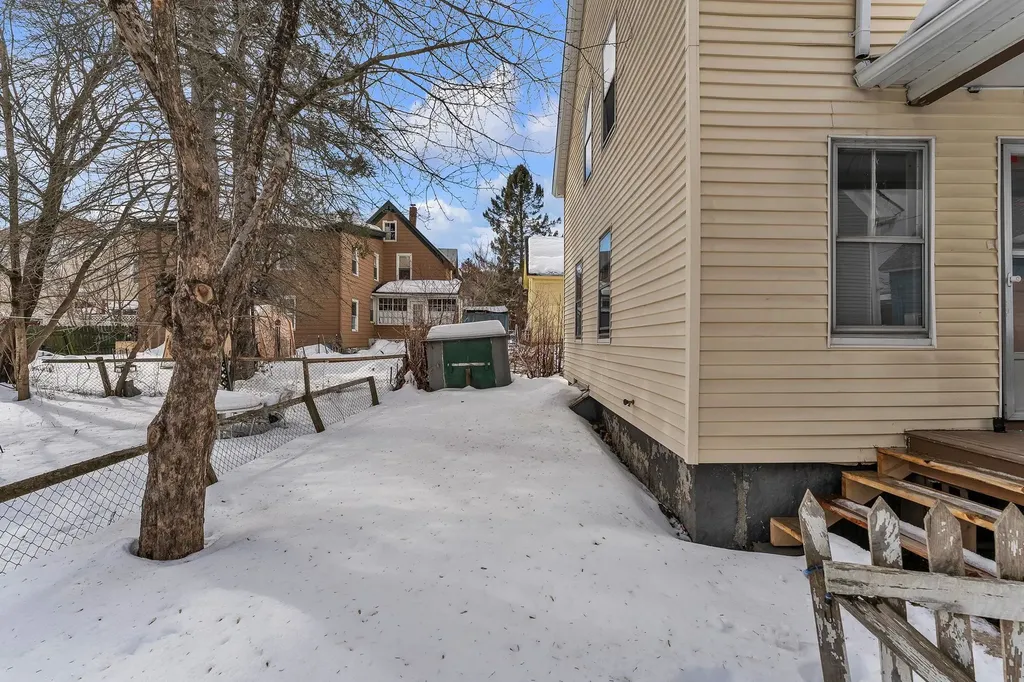 16 Vine Street Barre City VT 05641