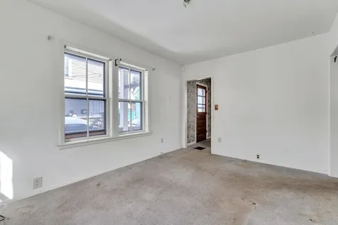 16 Vine Street Barre City VT 05641