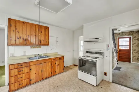 16 Vine Street Barre City VT 05641