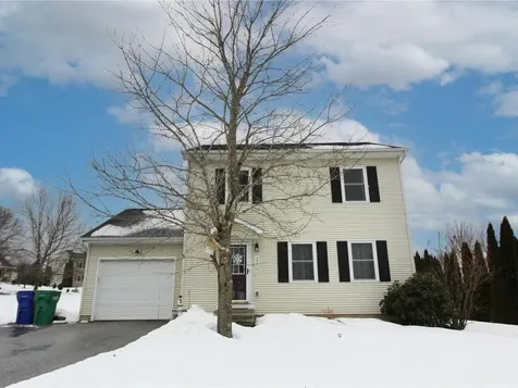 27 Hunting Ridge Lane Milton VT 05468