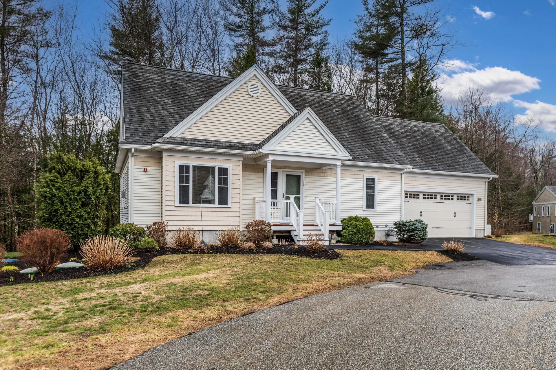 34 Birch Circle Brentwood NH 03833