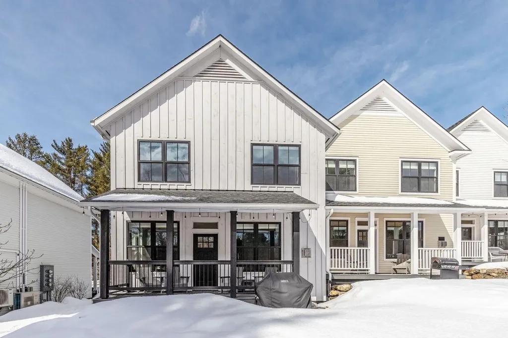 94 Hill Street Stowe VT 05672