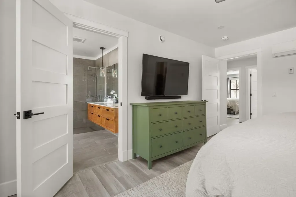 94 Hill Street Stowe VT 05672