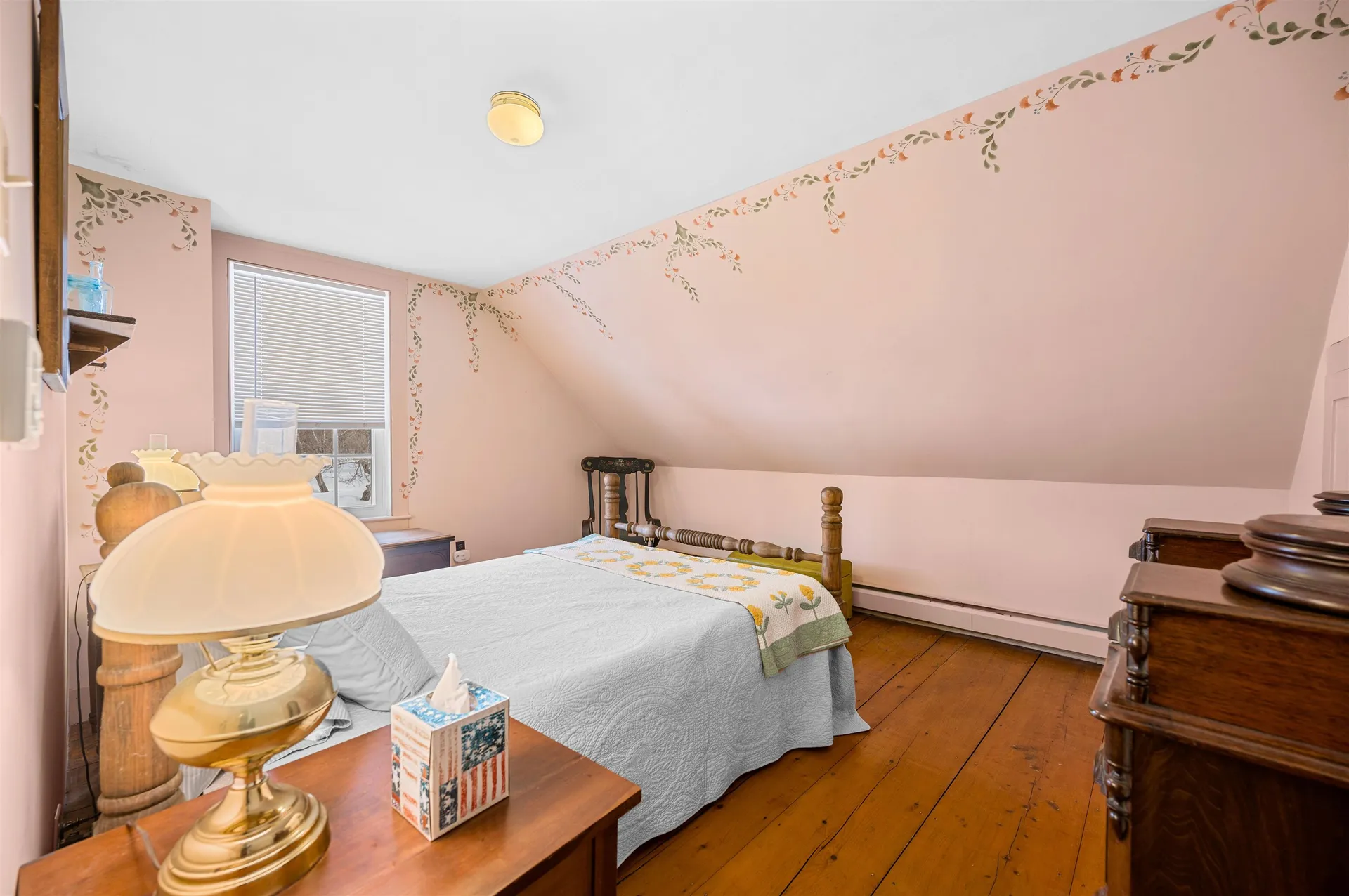 9521 County Road Calais VT 05648