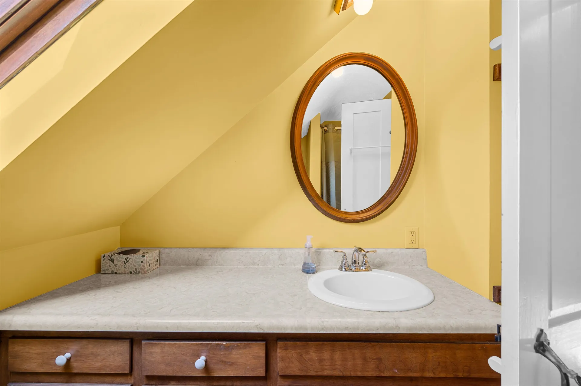 9521 County Road Calais VT 05648