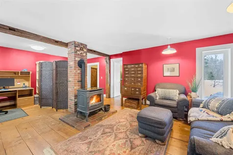 9521 County Road Calais VT 05648