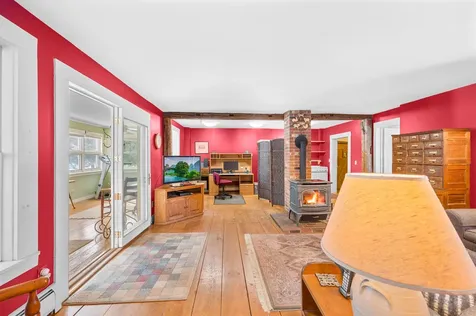 9521 County Road Calais VT 05648