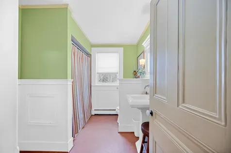 9521 County Road Calais VT 05648