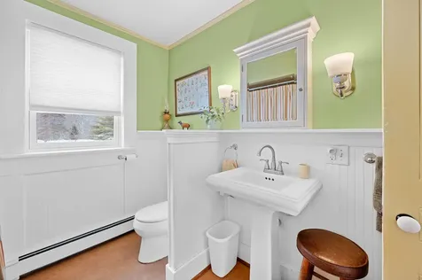 9521 County Road Calais VT 05648