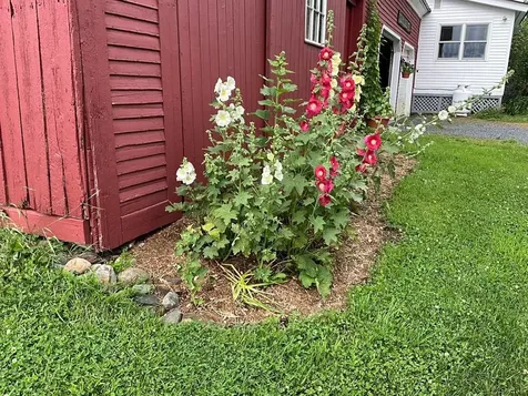 9521 County Road Calais VT 05648