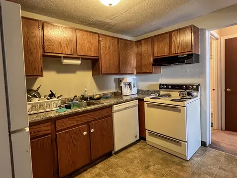 20 Wolf Road Lebanon NH 03766