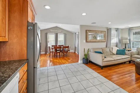 185 Lawrence Road Salem NH 03079