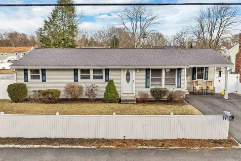185 Lawrence Road Salem NH 03079