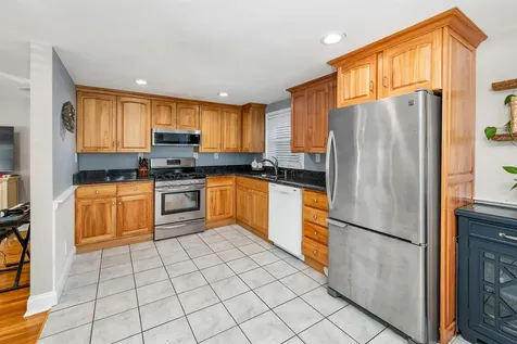 185 Lawrence Road Salem NH 03079