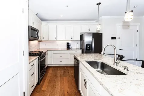 5 Longview Drive Atkinson NH 03811