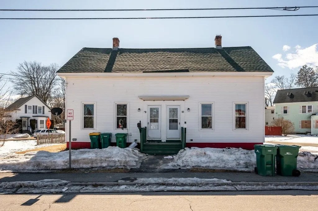 17-19 Upham Street Rochester NH 03867
