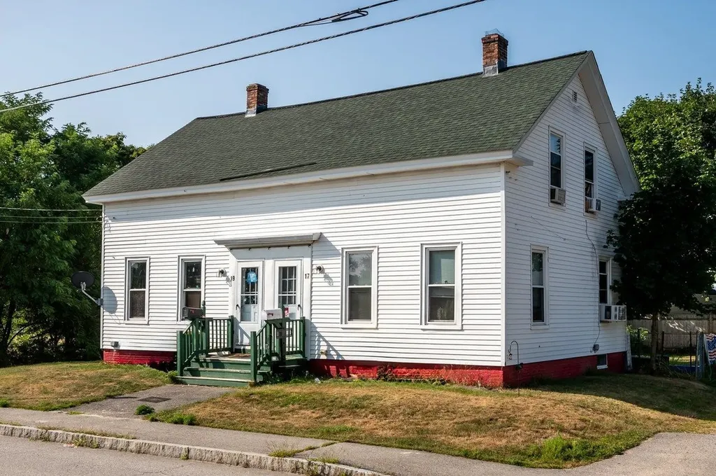 17-19 Upham Street Rochester NH 03867