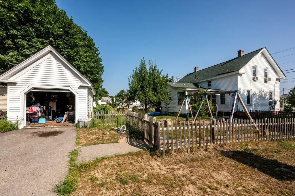 17-19 Upham Street Rochester NH 03867