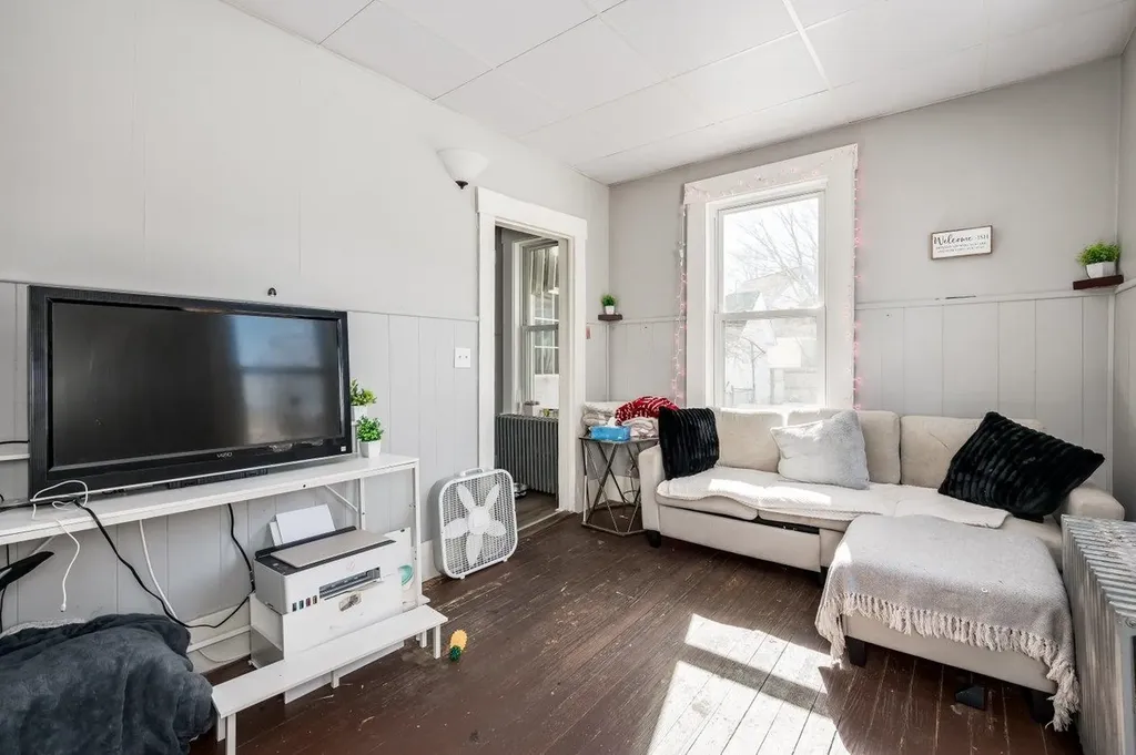 17-19 Upham Street Rochester NH 03867