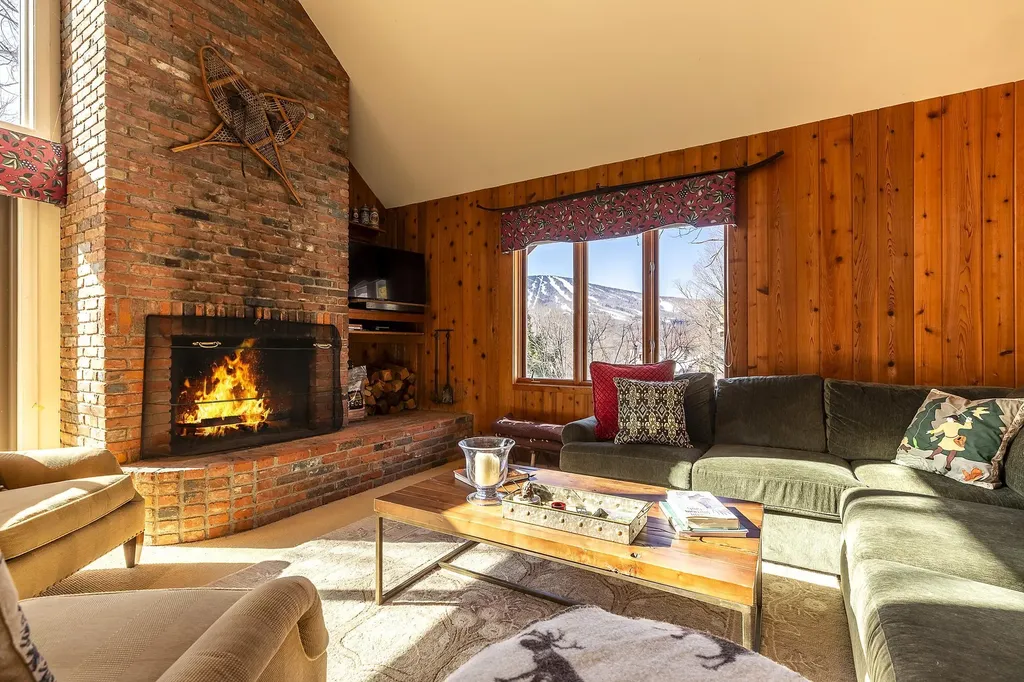 A6 Ridge Court Winhall VT 05340