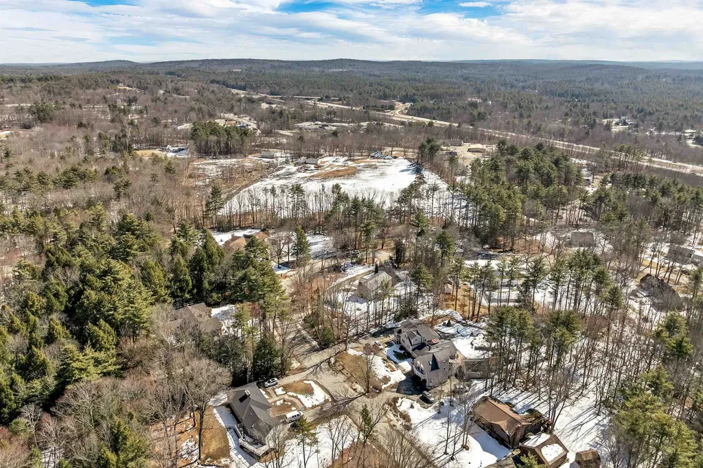 84 Douglas Drive Candia NH 03034