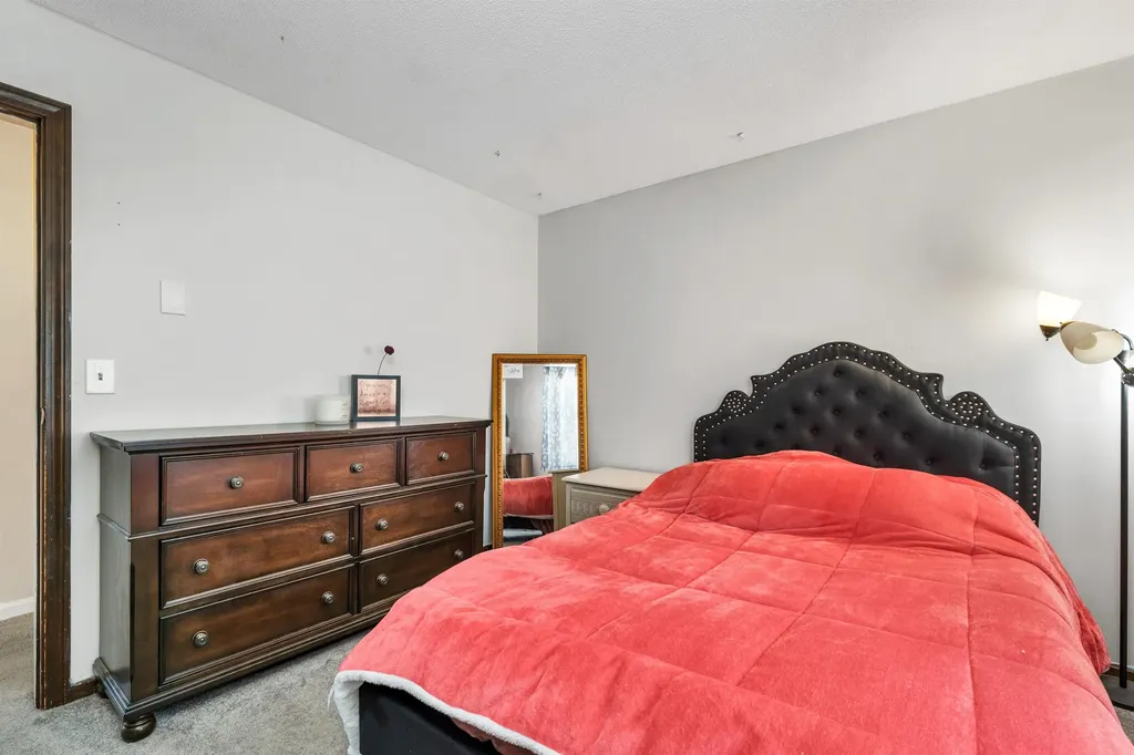 84 Douglas Drive Candia NH 03034