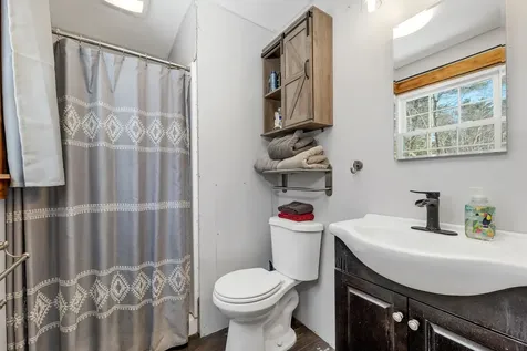 84 Douglas Drive Candia NH 03034