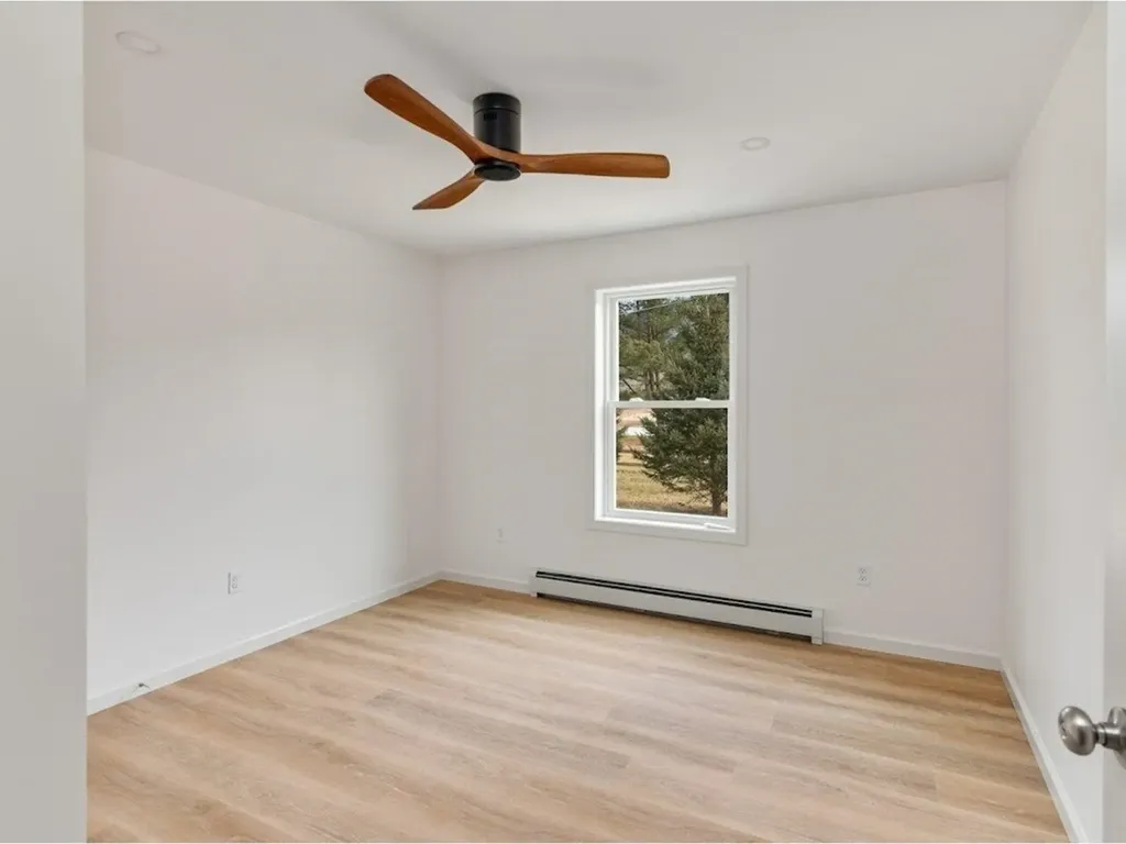 47 Little Brook Lane Bristol VT 05443