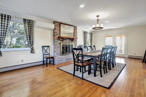 283 Appletree Point Burlington VT 05408